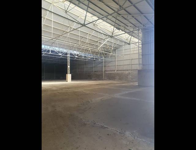 5,699M² WAREHOUSE FOR SALE IN ALBERTON NORTH